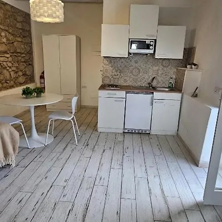 Blue Living-borgo Antico Apartment