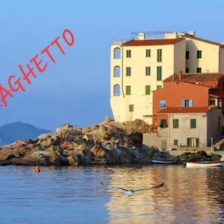 Apartament Blue Living-Borgo Antico Marciana Marina (Isola d'Elba)